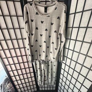 DISNEY‎ Mickey Mouse Pajama Set Women's Medium 2-PC Set